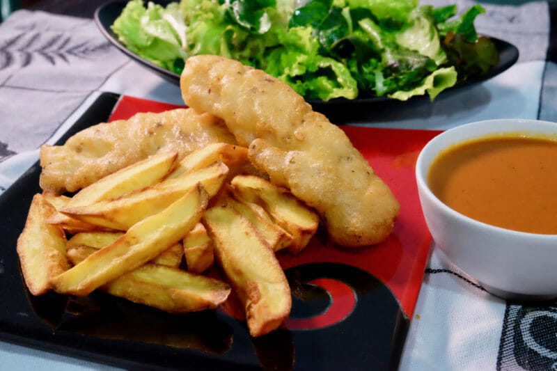 beer-battered-fish-chips-roasted-red-pepper-tomato-sauce