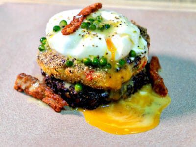 black-rice-cake-fresh-salmon-patties