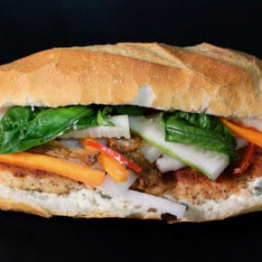 salmon-banh-mi-vietnamese-baguette-banh-mi-cha-ca