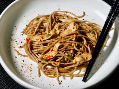 sauteed-abalone-paua-garlic-chilli-soba-noodles