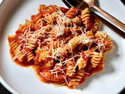 fusilli-in-tomato-sauce