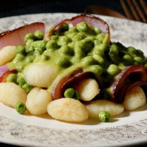 gnocchi-miso-peas-red-onion-2