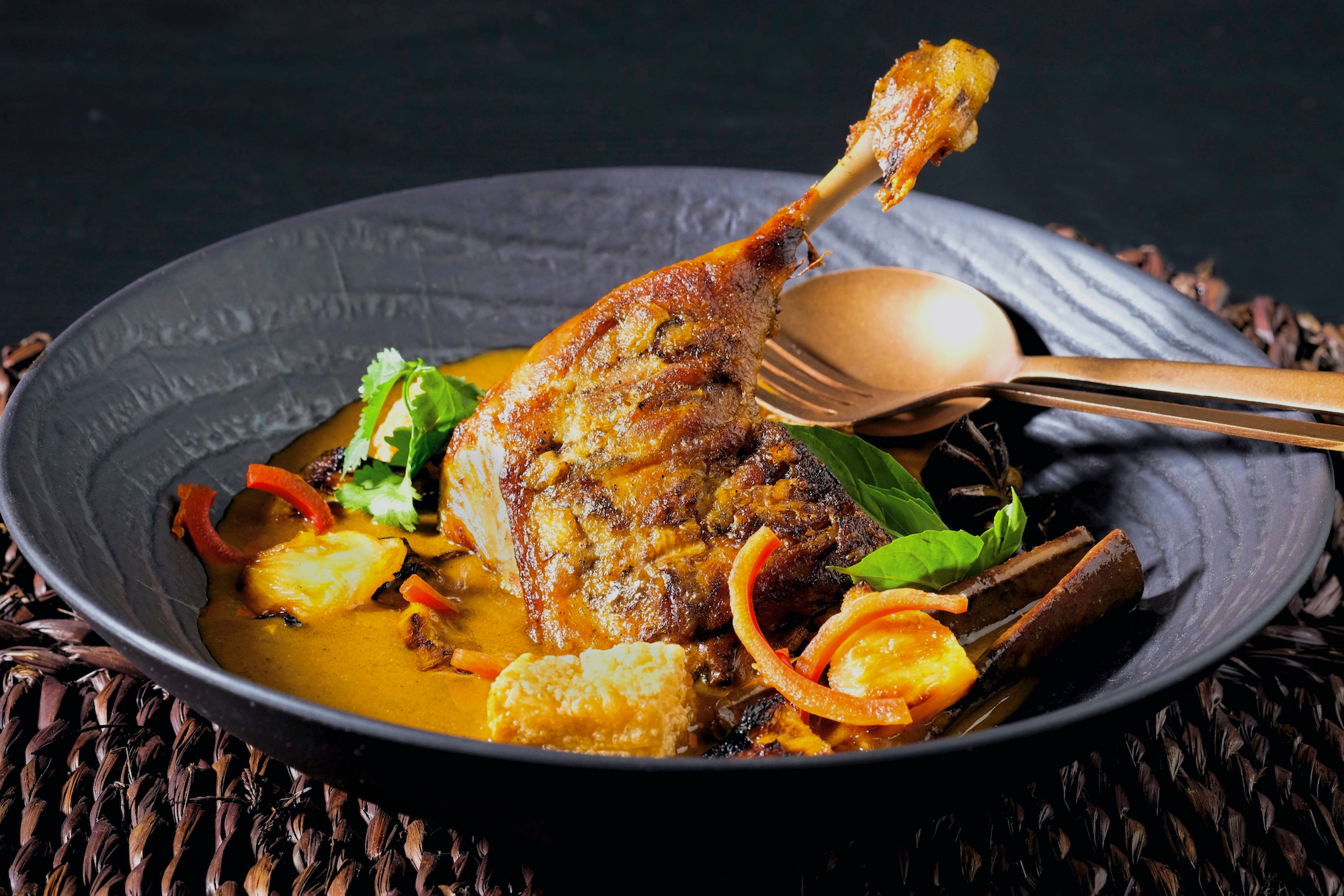 Slagter Minde om Fellow Massaman Curry with Confit Duck Leg and Charred Pineapple - delectabilia