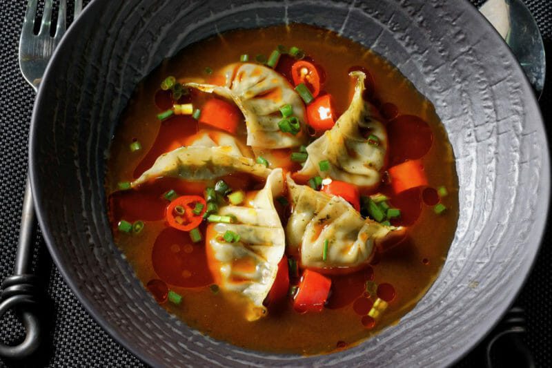 mushroom-spinach-dumplings-mala-broth