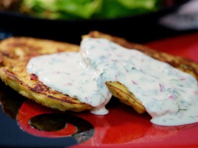 sweet-potato-mussel-fritters-chilli-mint-yogurt-dressing