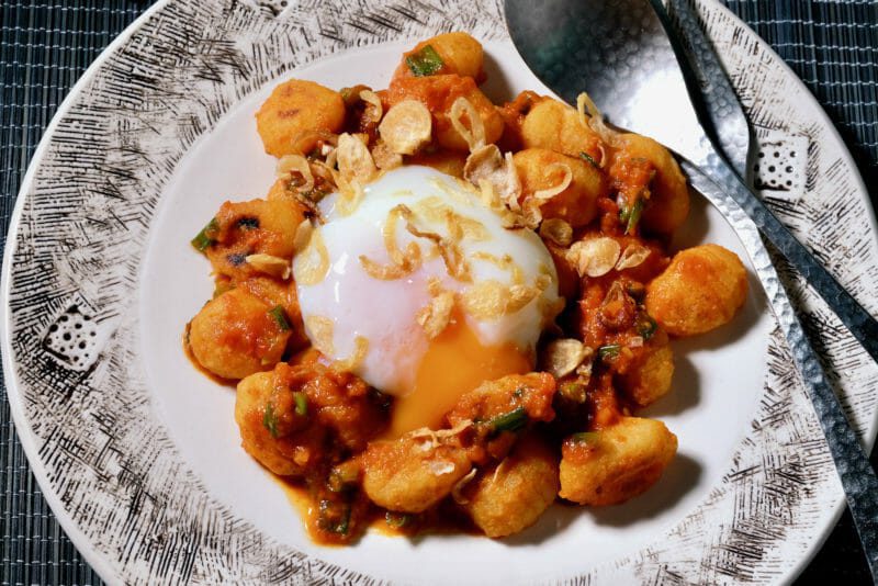 pan-fried-gnocci-gochujang-sauce-onsen-egg