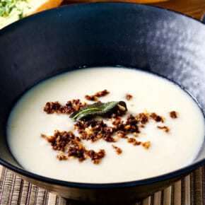 roasted-cauliflower-fennel-soup-recipe