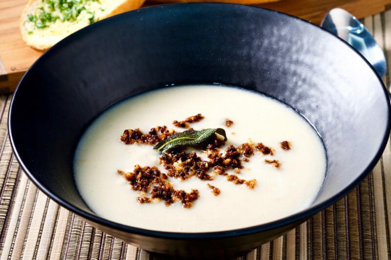 roasted-cauliflower-fennel-soup-recipe