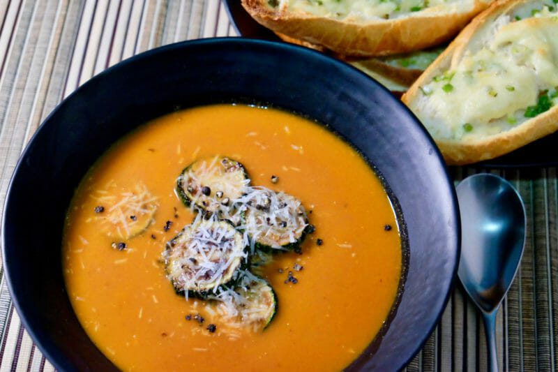 tomato-zucchini-soup