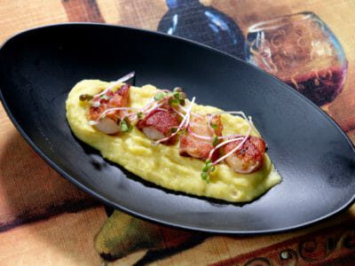 scallops-wrapped-in-pancetta-sweet-potato-puree