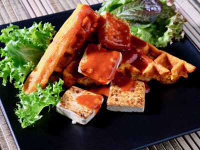 kimchi-jeon-pancakes-waffles-gochujang-sauce