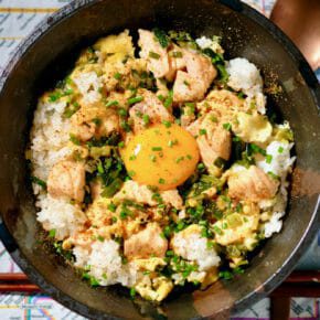 tanindon-egg-salmon-rice-bowl