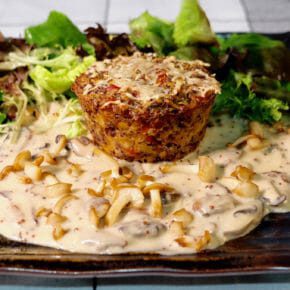 quinoa-vegetable-muffins-mushroom-mustard-sauce
